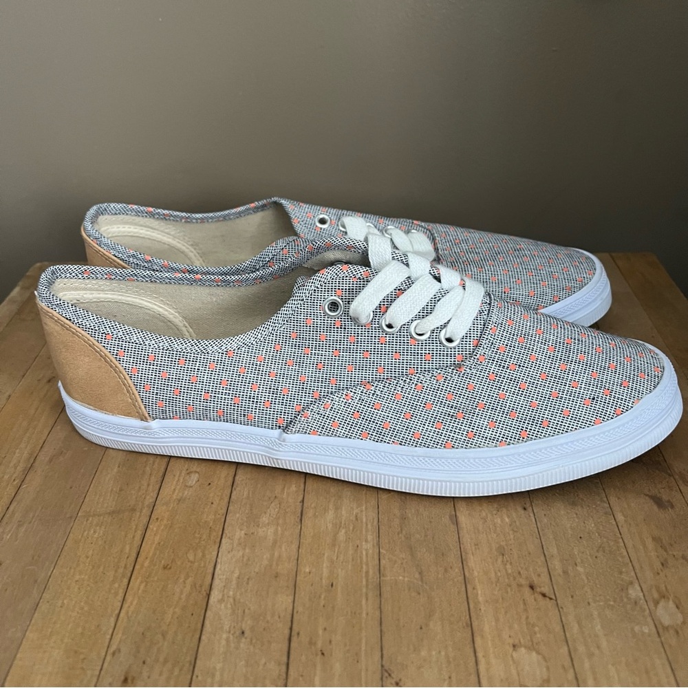 American Eagle Dot Canvas Sneakers NWOT